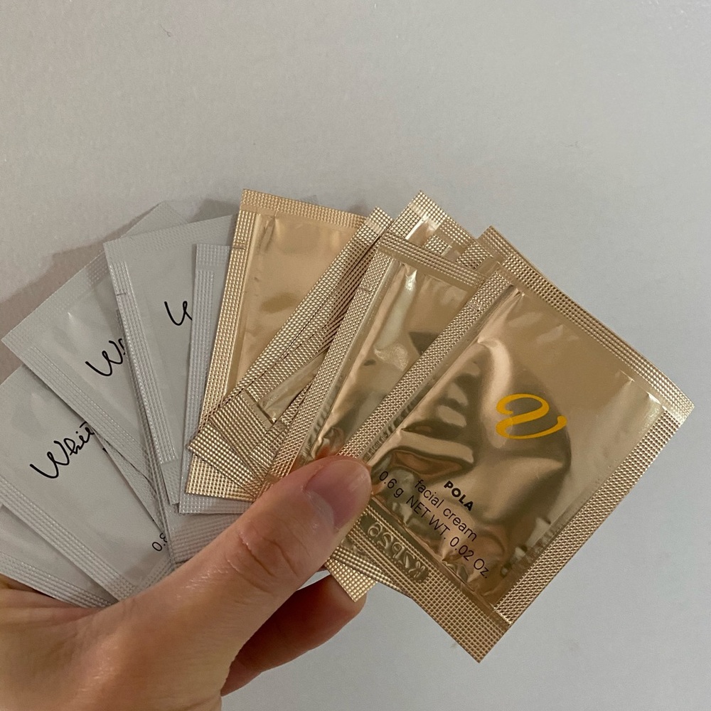 Japan POLA V Resonatic & white shot serum lots 8*8